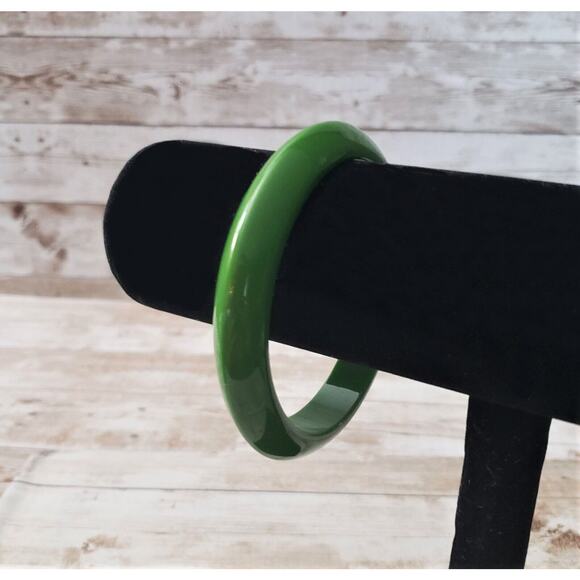 Vintage Bracelet / Bangle - Green - Picture 1 of 4